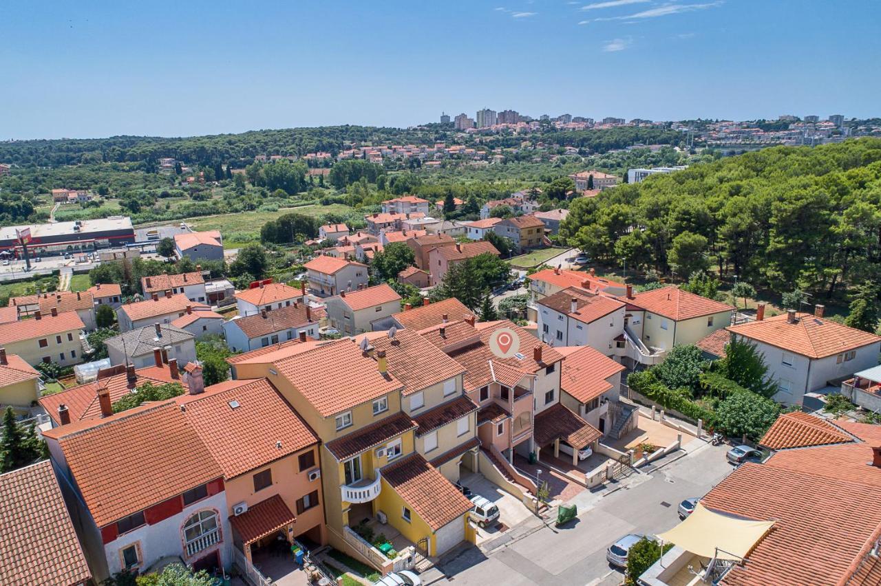 Apartment Dendy Pula Exteriér fotografie
